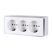 WL15-02-05/ Розетка тройная с заземлением и шторками Gallant (белая)