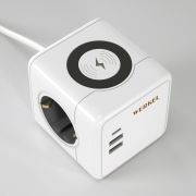 Розеточный блок 3-местный + 3×USB + беспроводная зарядка W6513501